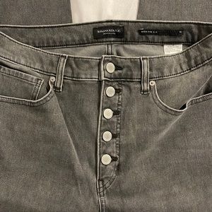 Banana Republic High-Rise Slim Jeans 32